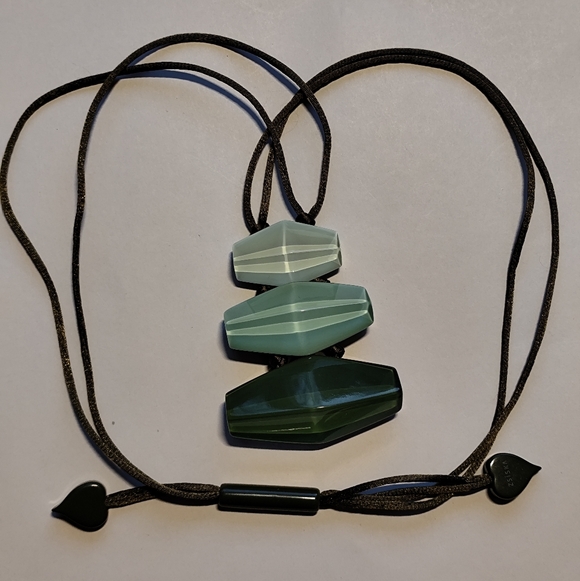 ZSISKA Large Statement 3 Tone Green Resin Pendant Necklace - Picture 4 of 9